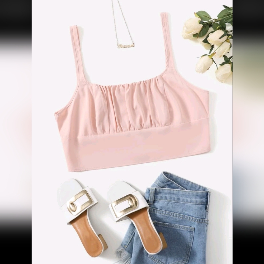 1X SHEIN Light Pink Sleeveless Crop Top
